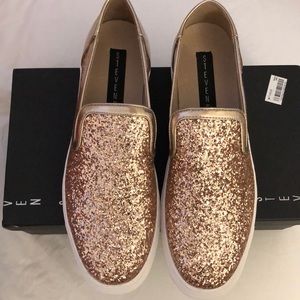 Brand new Steve Madden slip ons